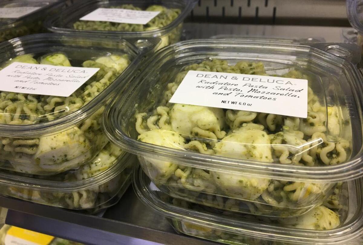 Radiatore pasta salad with mozarella and pesto at the Dean & DeLuca pop-up store