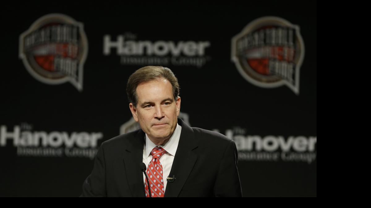 Jim Nantz covers golf, football and basketball for CBS Sports.
