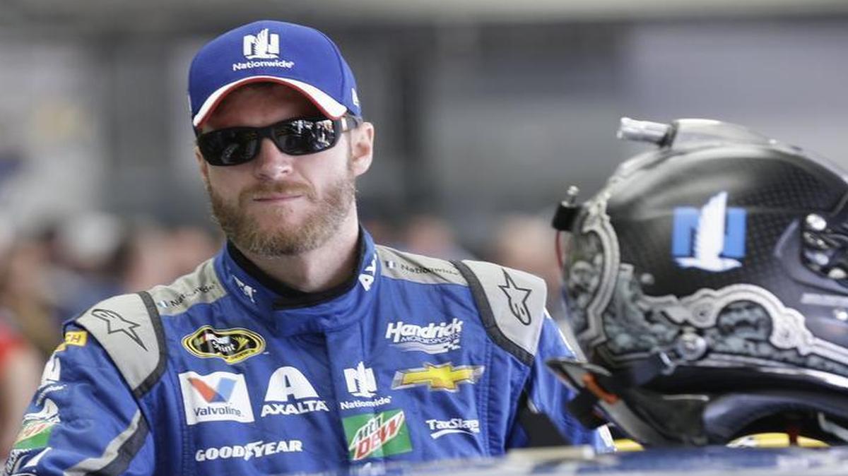 Dale Earnhardt Jr. and his NASCAR Sprint Cup brethren will chase the Coca-Cola 600 title on Sunday, with the telecast starting at 5 p.m. on Fox (KDFW/Channel 4).