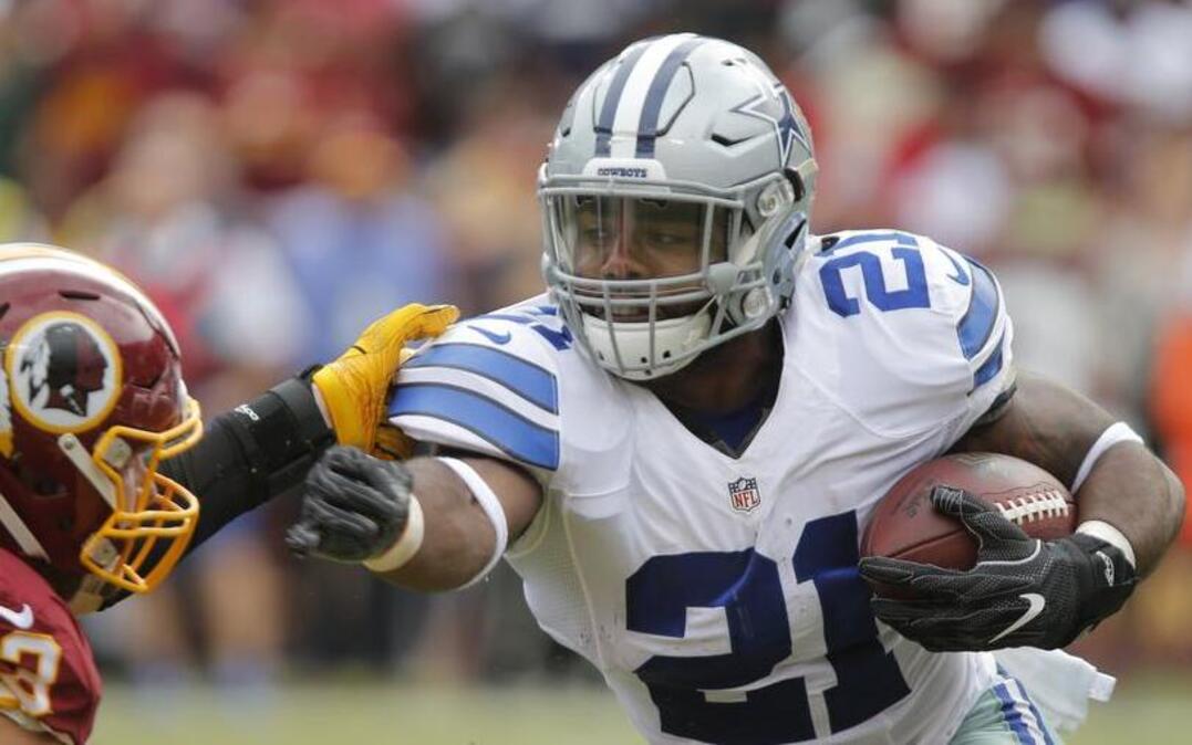 Dallas Cowboys running back Ezekiel Elliott, right, will try to get out of the doghouse after fumbling twice, and losing one, against the Washington Redskins last week. The Cowboys play the Chicago Bears in Arlington at 7:30 p.m. Sunday on NBC (KXAS/Channel 5).