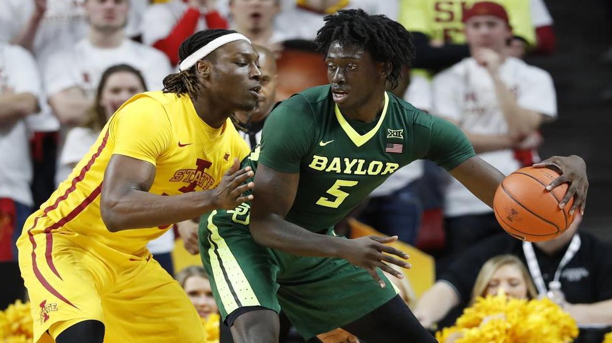 Former Baylor star Johnathan Motley, right, will compete in the Dallas Mavericks’ Orlando Summer League beginning Saturday. The Mavericks and Motley take on the New York Knicks at 2 p.m. Check out the game on KTXA/Ch. 21 or NBA TV.