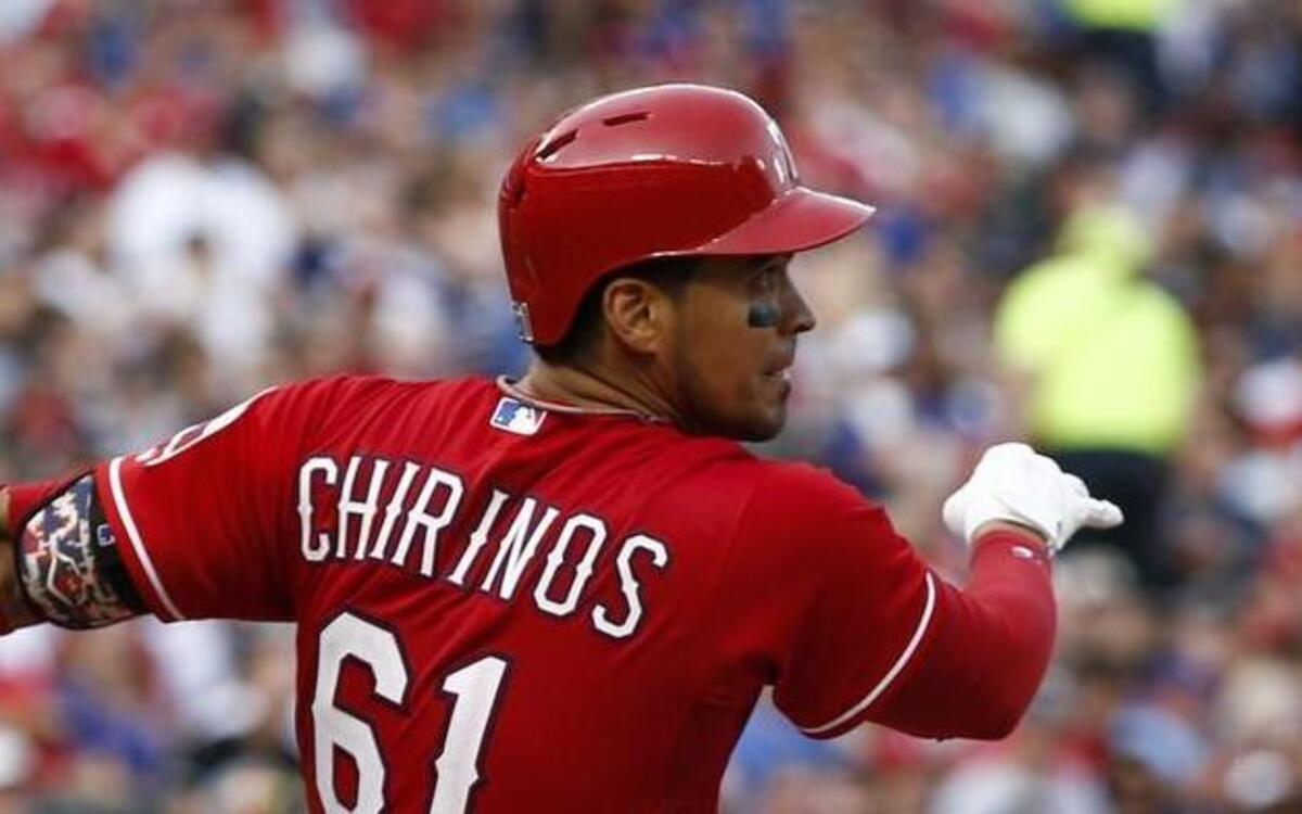 
Robinson Chirinos is back on the active roster, but the Rangers will ease him back into regular duty.
