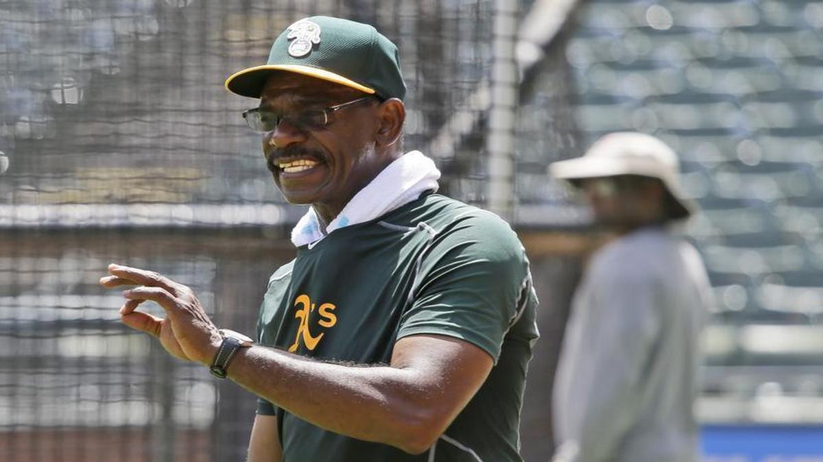 
Ron Washington was back at Globe Life Park on Tuesday for the first time since he resigned as Rangers manager Sept. 5.
