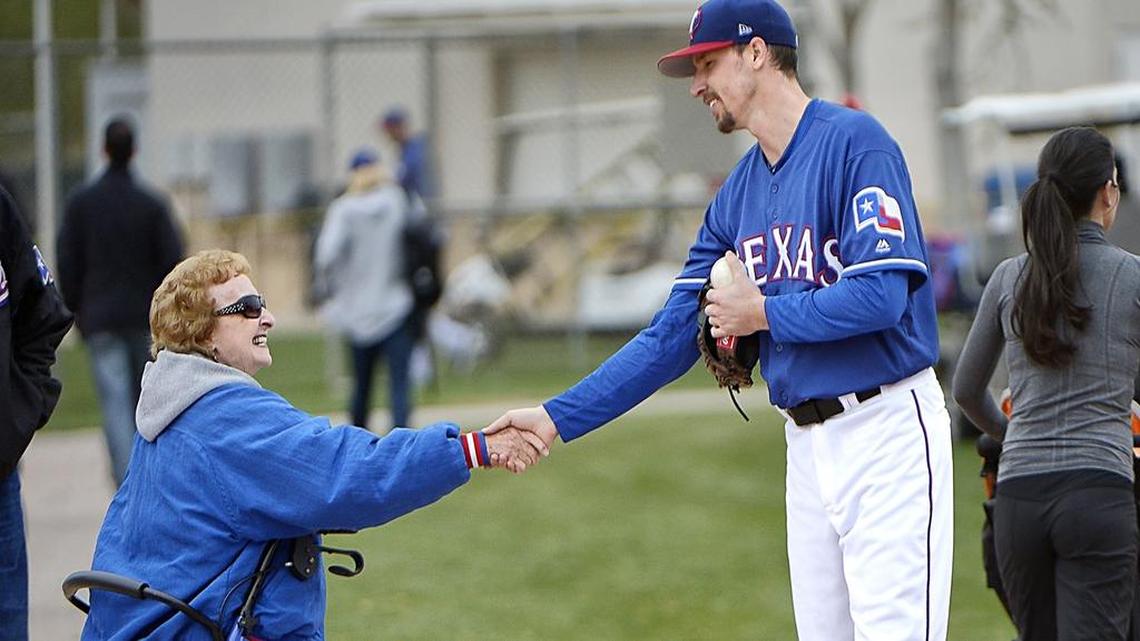 Rangers relief pitcher Tanner Scheppers is feeling better after an abdominal strain forced him from a game in the ninth inning on Friday. An MRI showed no significant injury.