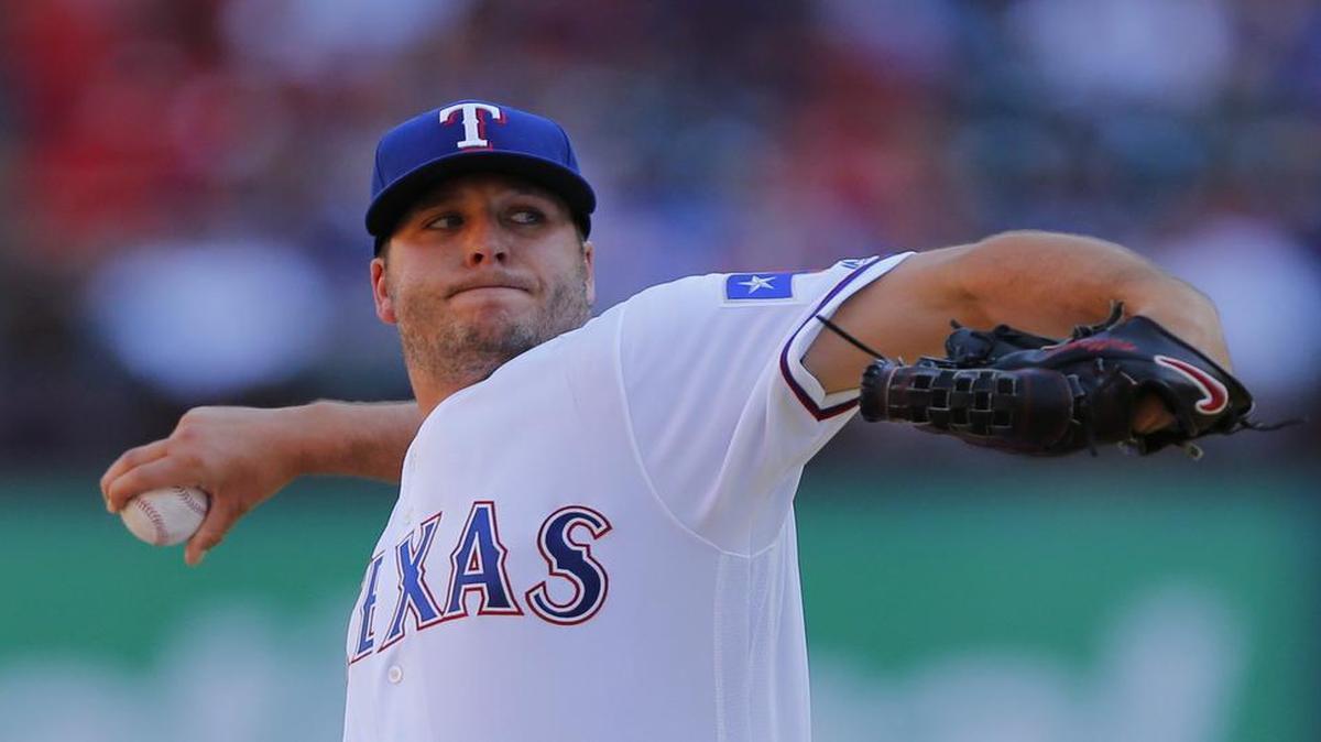 Rangers relief pitcher Shawn Tolleson, who earned his first save on Monday, blew the save in the ninth in Wednesday’s series finale against the Mariners.