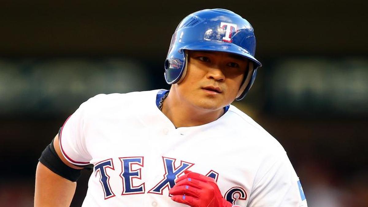 Shin-Soo Choo was out of the lineup Friday with back stiffness.