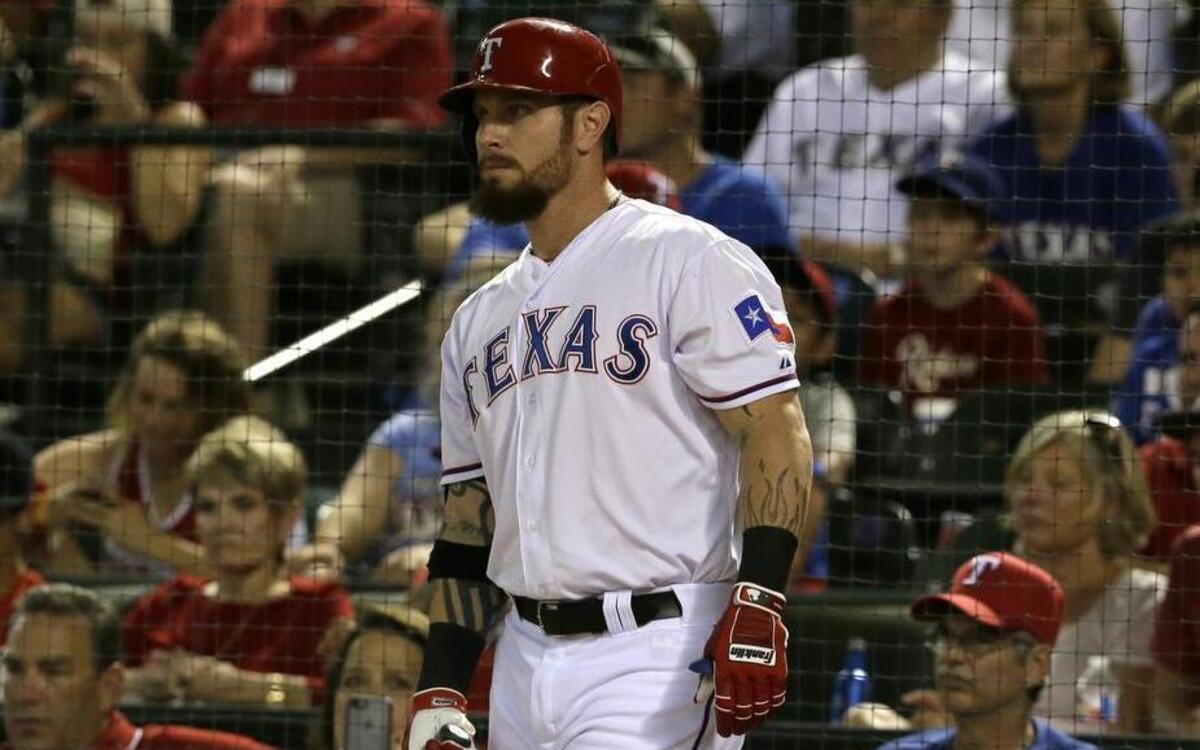 
Josh Hamilton went 1 for 4 with three strikeouts against the Astros on Saturday.
