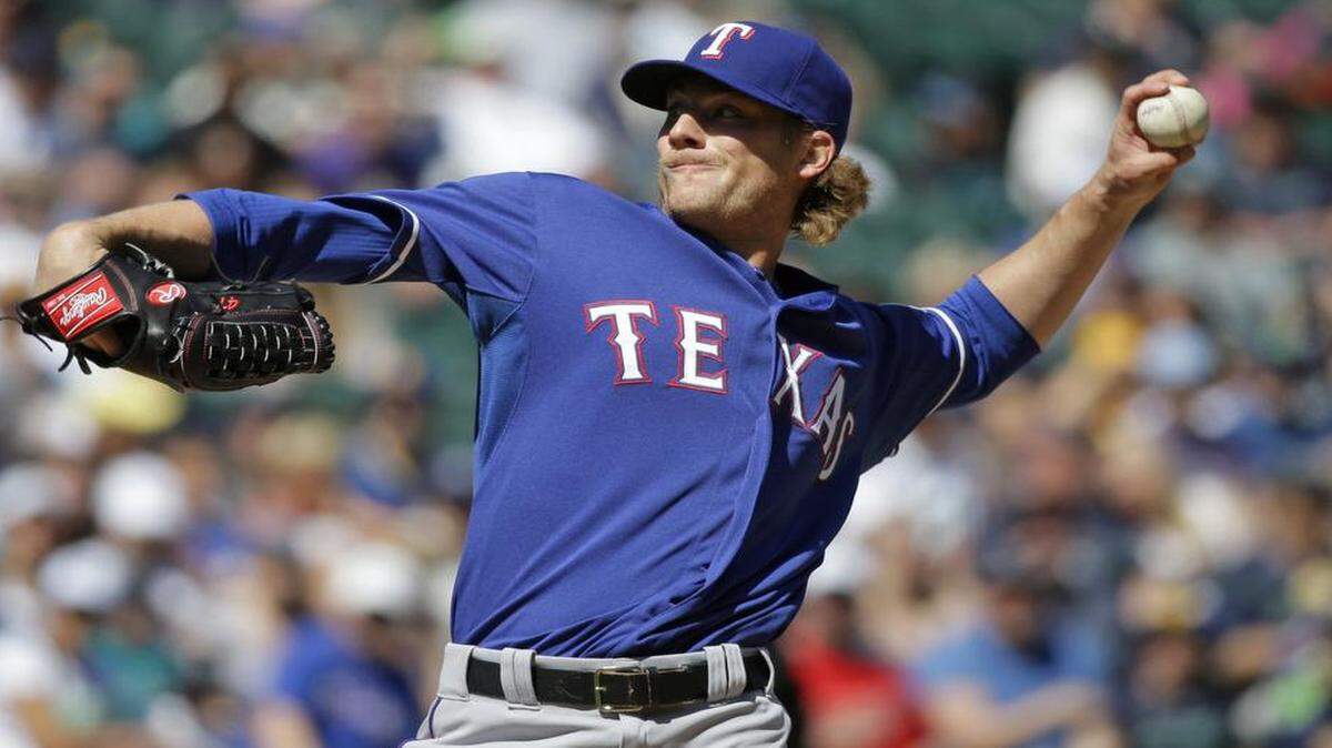 
Ross Detwiler has allowed five earned runs in each of his first three starts, but Rangers manager Jeff Banister says the left-hander will remain in the rotation as he tries to fix a glitch in his delivery.


