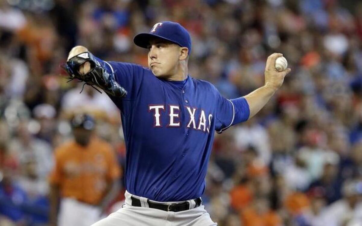 
Derek Holland was struck on his pitching hand by a Jose Altuve line drive in the first inning. He stayed in, but couldn’t hold leads of 3-0 and 4-1.
