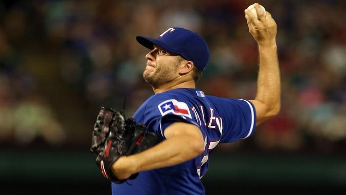 
 Rangers closer Shawn Tolleson gave up two hits, two walks and two runs in the ninth inning Tuesday as a four-run lead to shrank to two in an 8-6 victory. 

