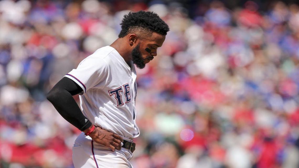 Delino DeShields applauded Orioles’ outfielder Adam Jones speaking publicly about racists taunts from fans in Boston. DeShields experienced a similar incident with fans at Yankees Stadium in 2015.