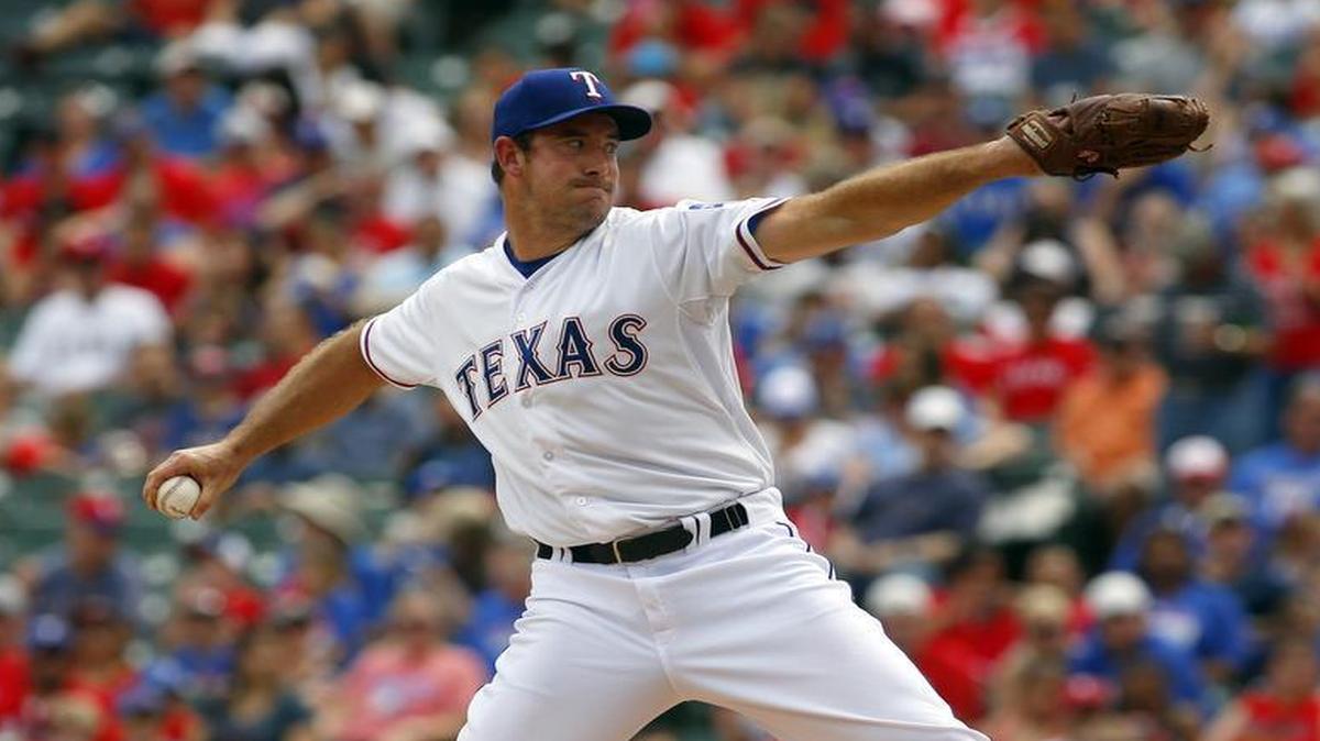 
Ross Ohlendorf is 1-0 with a save and 3.52 ERA in eight appearances this season.


