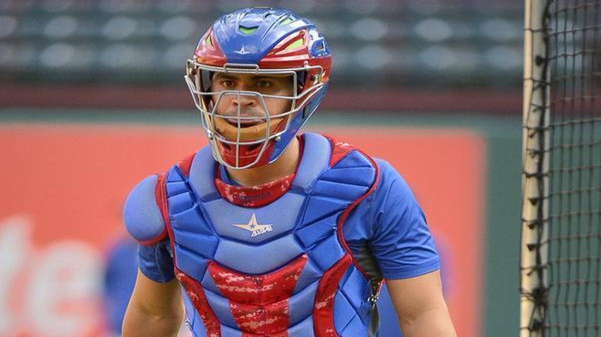 
In his first start since Sept. 9, Robinson Chirinos threw out a base runner and homered in his first at-bat.
