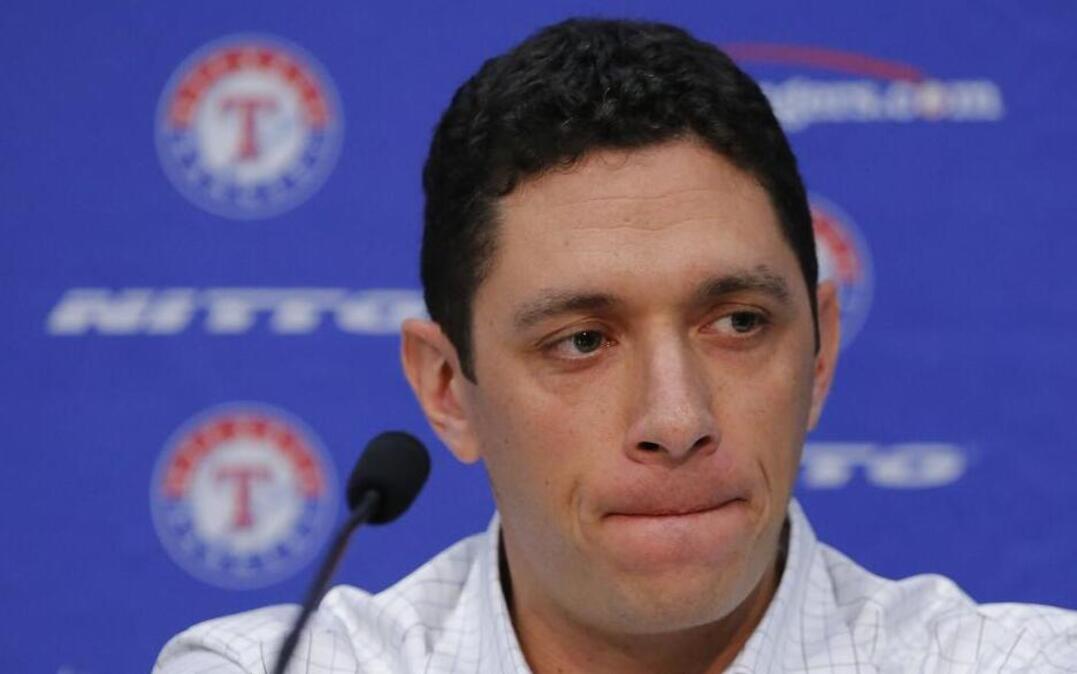 After 10 seasons, the Rangers have gone from an also-ran to a contender under general manager Jon Daniels.