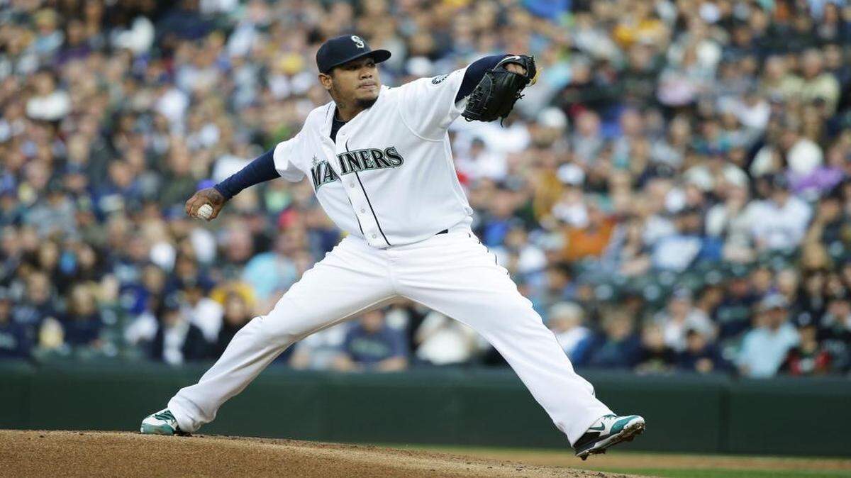 
Felix Hernandez struck out 12 Rangers batters in seven innings Saturday night at Safeco Field.
