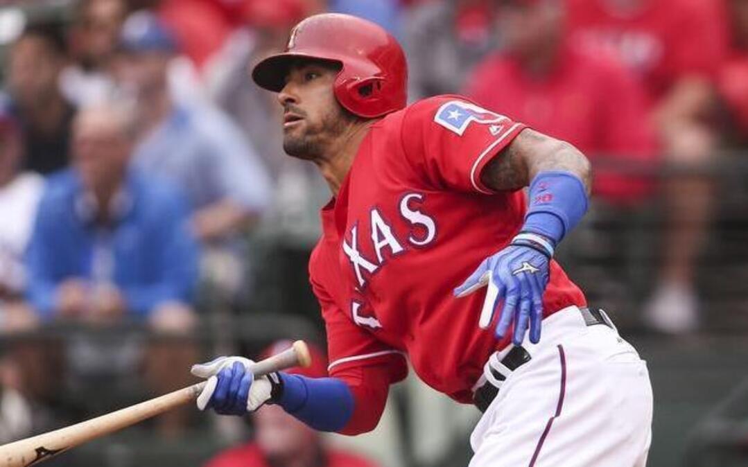 Ian Desmond took over in center field for the Rangers in 2016 and became an All-Star. He’ll be a free agent the Rangers will attempt to re-sign after the World Series.