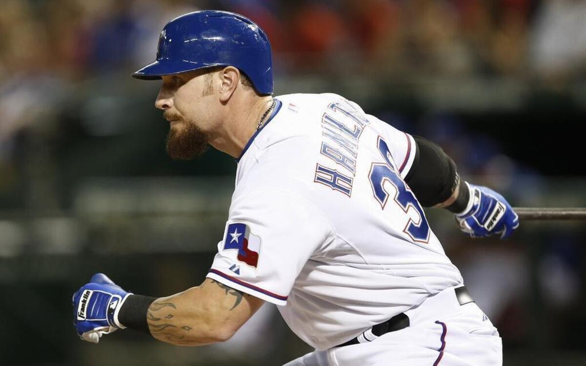 Josh Hamilton’s balky left knee will have the Rangers monitoring him closely this spring.