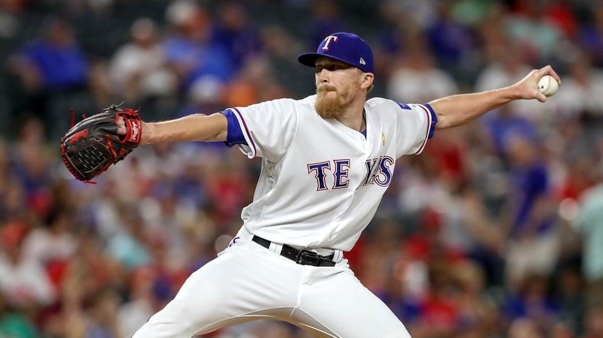 Jake Diekman scored the largest 2018 contract among the Rangers’ four arbitration-eligible players, agreeing for $2,712,500.