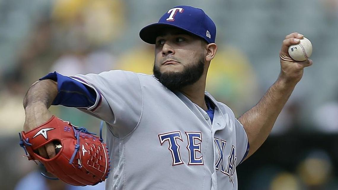 Rangers left-hander Martin Perez had surgery Dec. 18 to repair a broken right elbow and is convinced that he will not miss the start of the season.