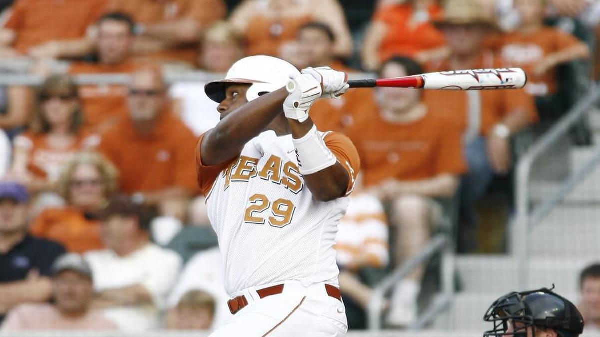 Former UT-Austin star Kevin Keyes signed a minor league deal with the Texas Rangers on Thursday. Keyes has spent the past seven season in the Washington Nationals’ system.