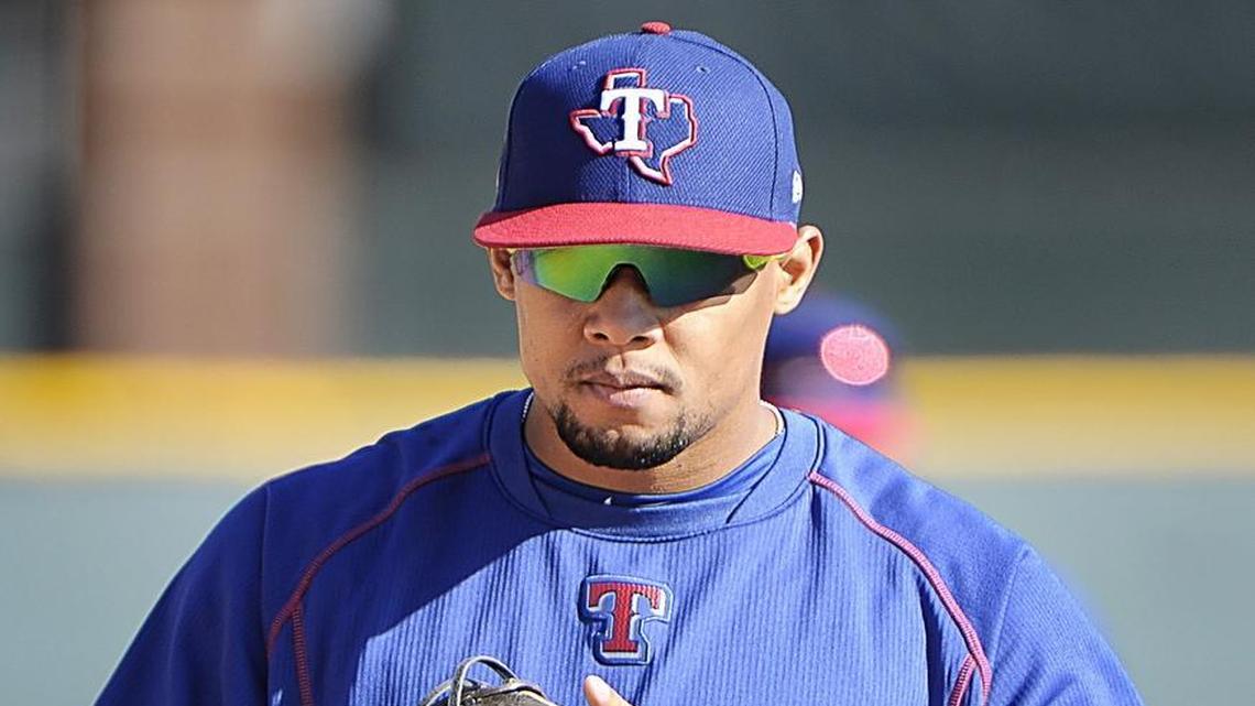 Carlos Gomez said his left shoulder is sore after sliding awkwardly into third base Tuesday night but he doesn’t expect to miss much time.