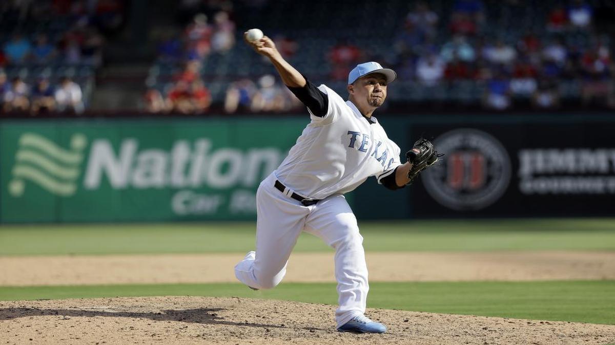 Ernesto Frieri had 37 saves for the Angels in 2013 but hadn’t pitched in the majors since 2015 before making his Rangers’ debut on Sunday.