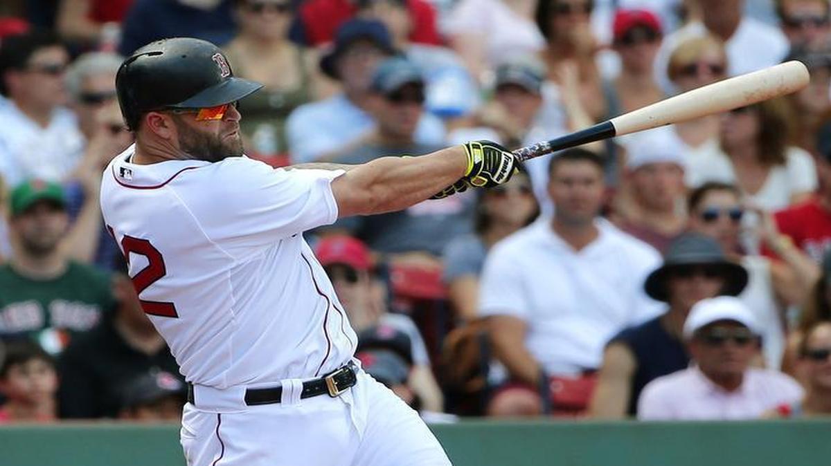 
Mike Napoli is expected to platoon at first base and designated hitter for the Rangers. 


