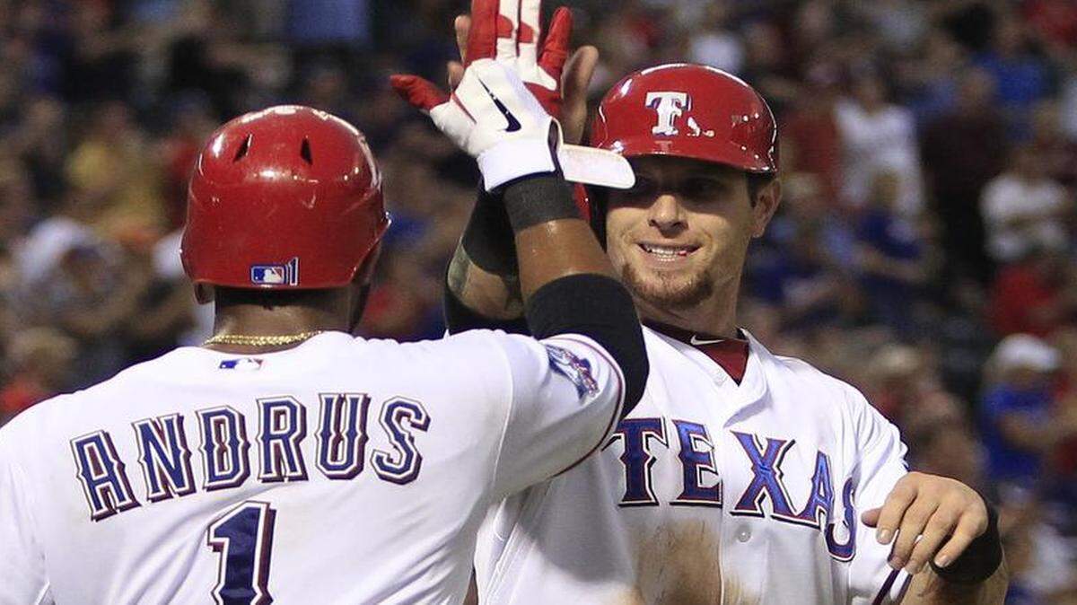 
Elvis Andrus, left, on Josh Hamilton: “He’s a player that can help everybody right now. He was here before. We know him.”


