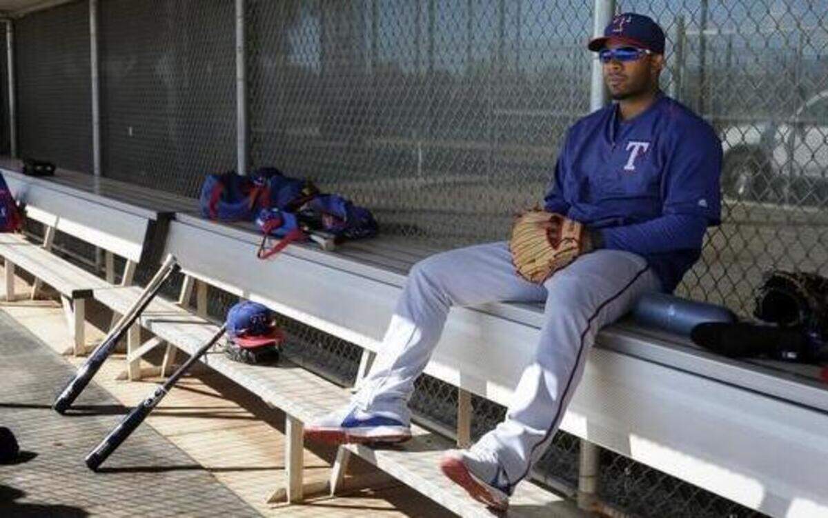 
Texas Rangers shortstop Elvis Andrus, taking a break during Rangers spring training, has 189,000 Twitter folllowers, second on the team behind Yu Darvish’s 1.25 million.
