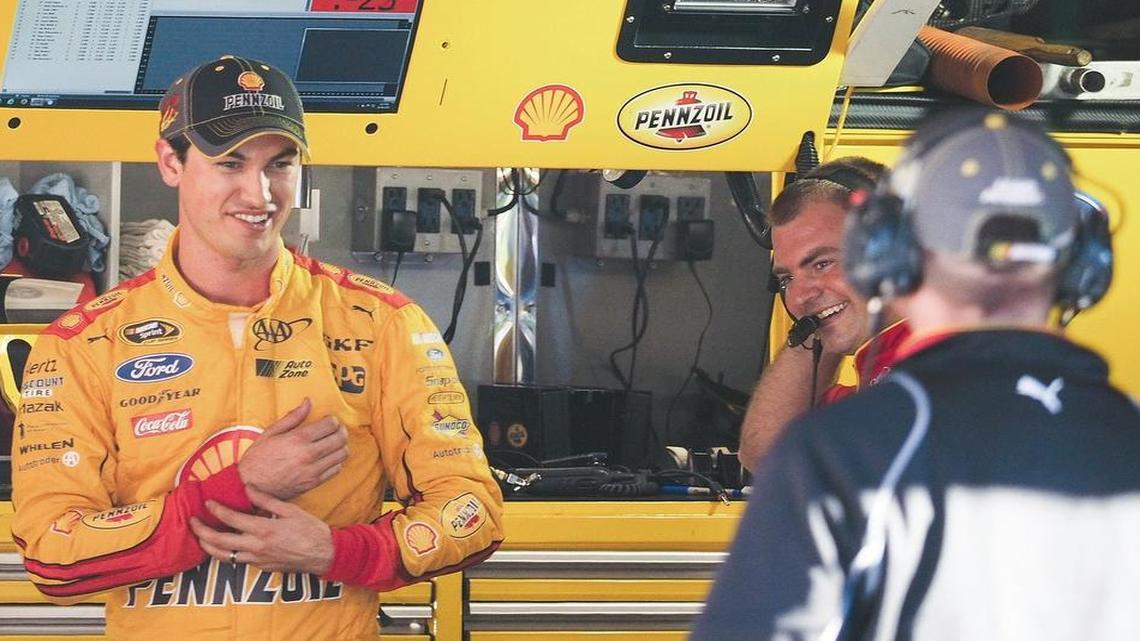 Joey Logano, left, hopes to become the first driver to win four consecutive races since Jimmie Johnson did it in 2007.