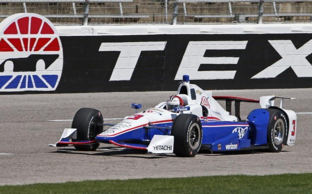 Four-time TMS winner Helio Castroneves will start seventh when the Firestone 600 resumes at 8:15 p.m. Saturday at Texas Motor Speedway.