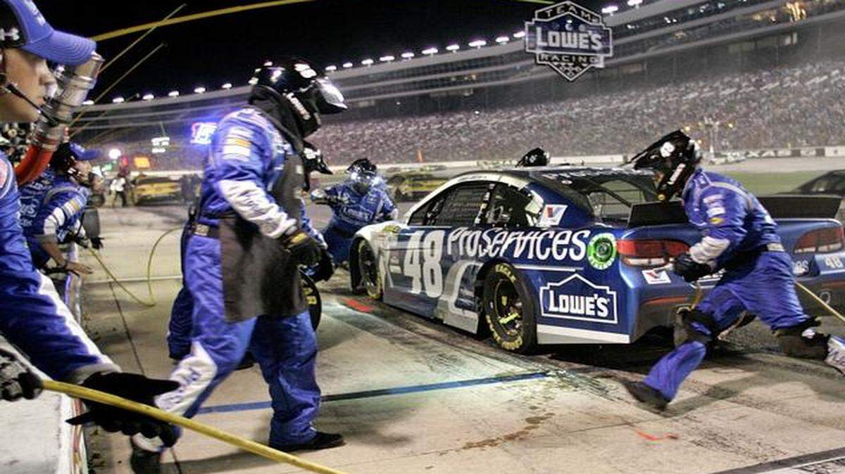 
A crowd estimated at 154,000 Saturday saw Jimmie Johnson win his fifth race at Texas Motor Speedway.
