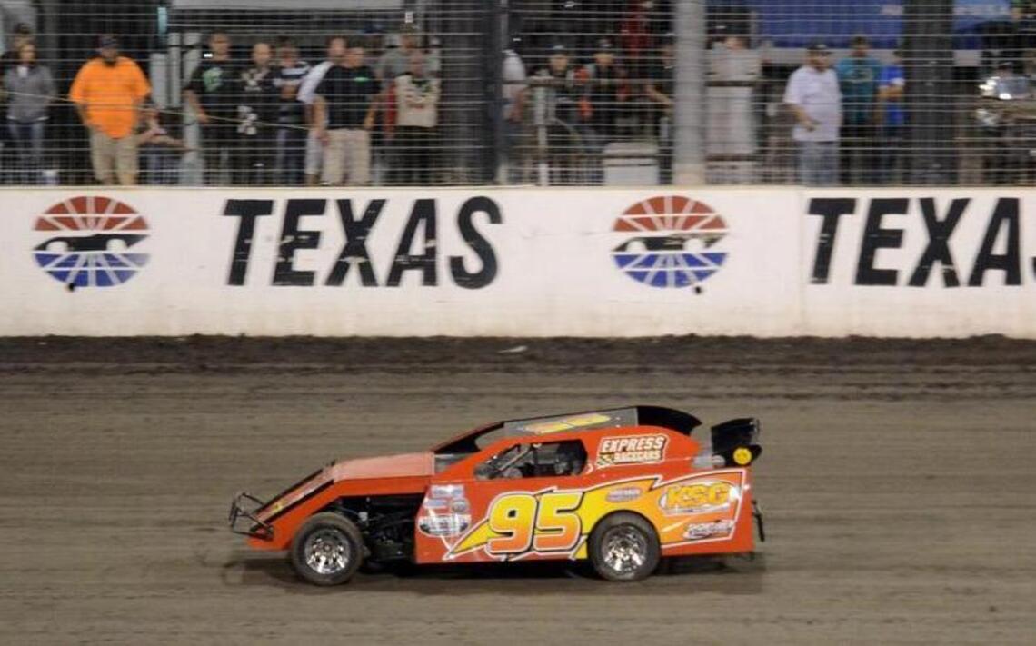 Texas Motor Speedway cancels dirt track races, other events this fall amid pandemic
