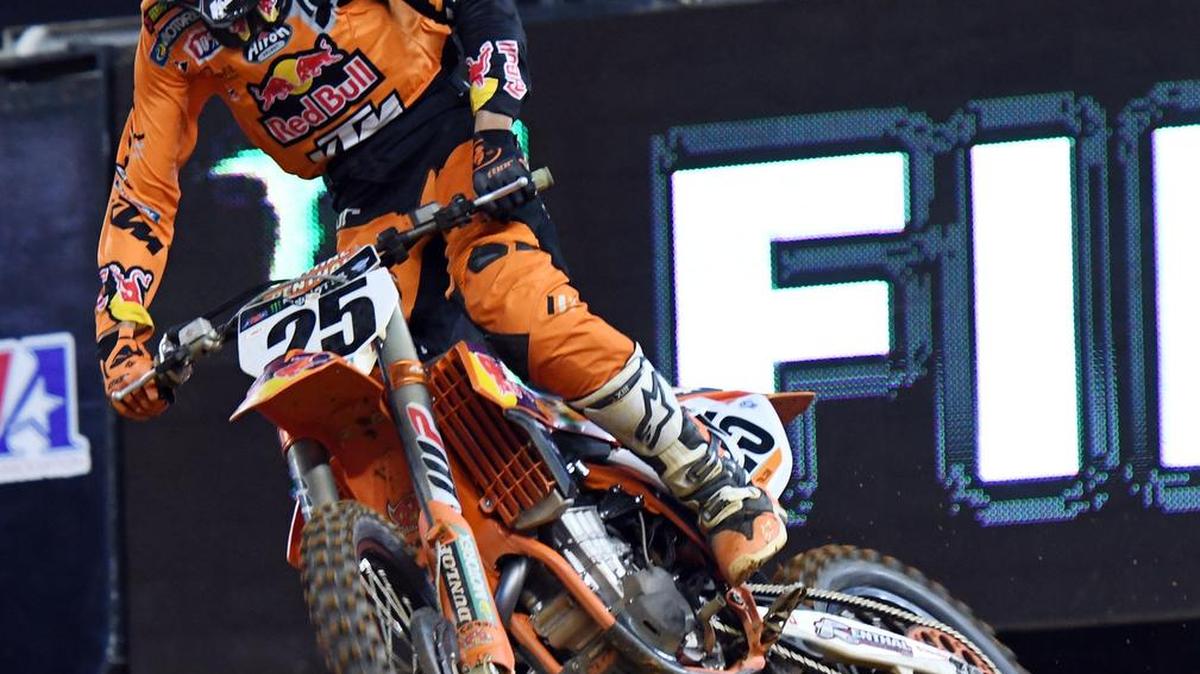 Marvin Musquin takes flight from the final jump on the course to finish a lap on his way to win the 450SX Monster Energy AMA Supercross Saturday February 11, 2017 at AT&T Stadium in Arlington, Texas.