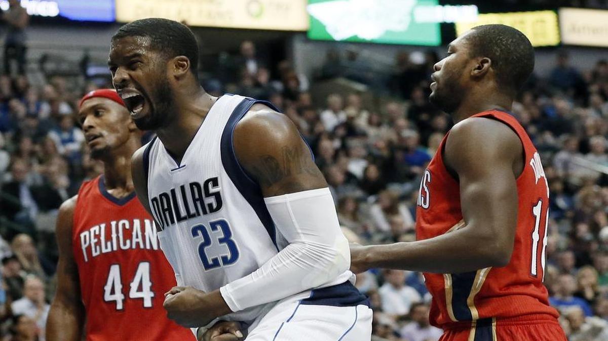 Wesley Matthews, who scored 25 points and held the Clippers’ Chris Paul to 11 points, said the Mavericks showed a lot of determination in its victory Wednesday.