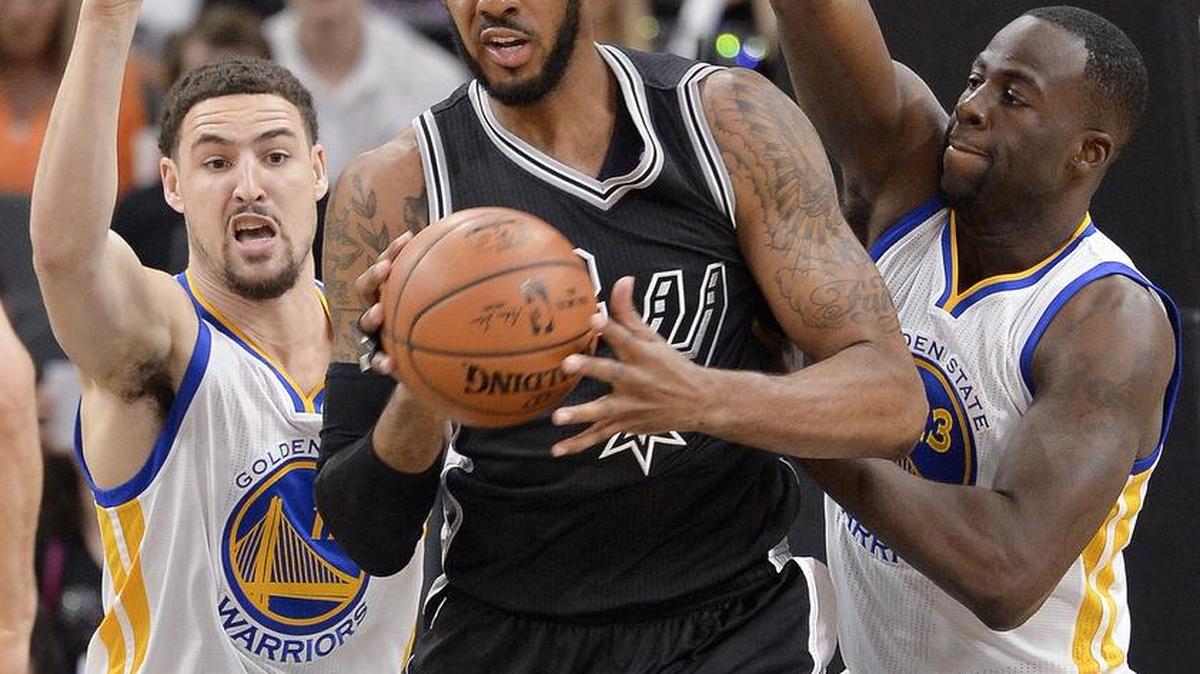 LaMarcus Aldridge, center, averaging 18.1 points and 8.6 rebounds this season, leads the Spurs into Wednesday’s regular season finale against the Mavericks at American Airlines Center.