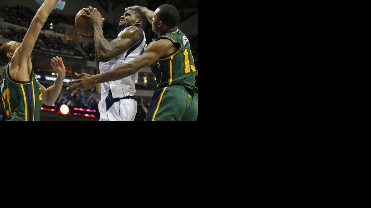 
Dallas forward Bernard James scored nine bounds and had three rebounds less than 24 hours after signing a 10-day contract with the Mavericks. 
