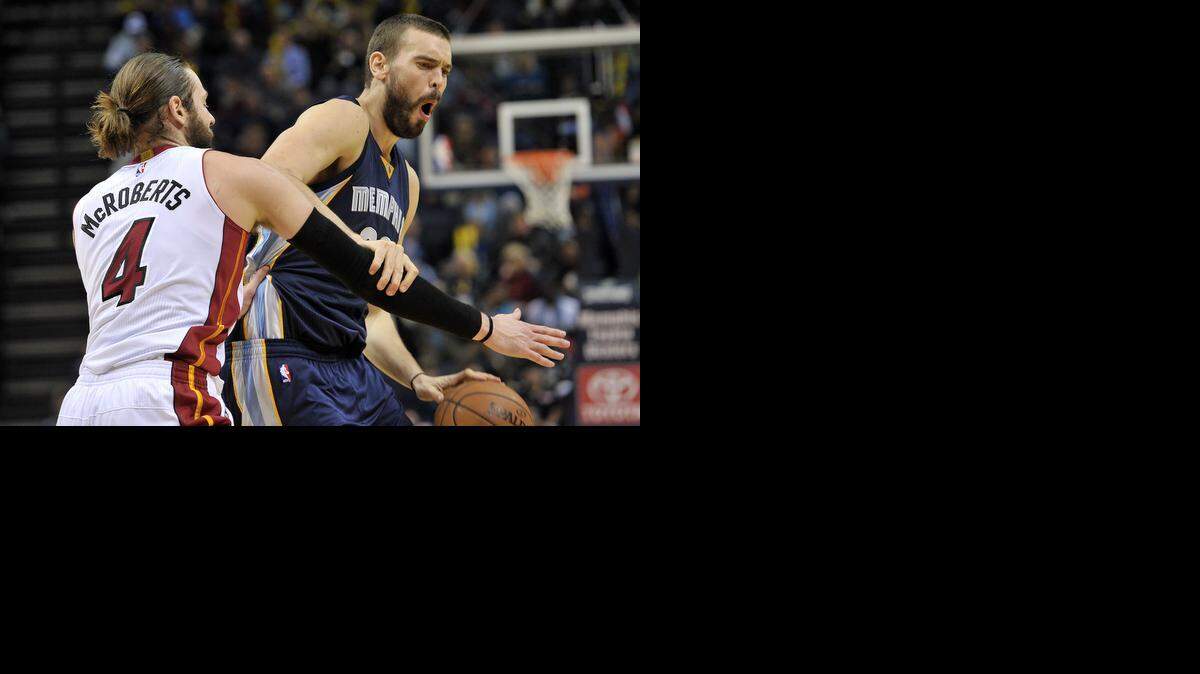 
Grizzlies center Marc Gasol, right, averages 19 points and 8.1 rebounds to lead Memphis inside.



