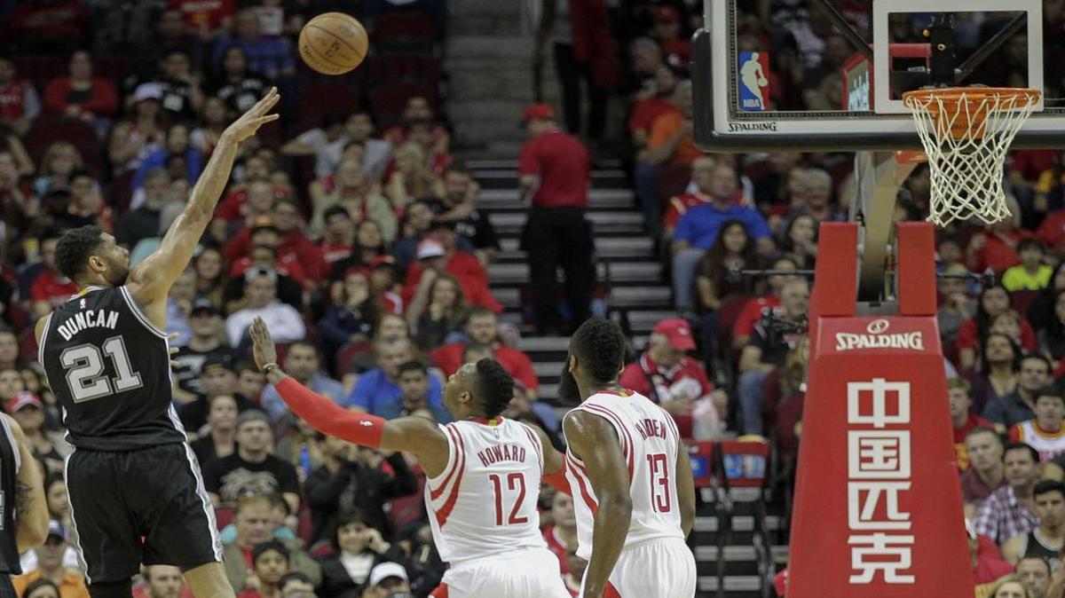 San Antonio Spurs forward Tim Duncan is the master of the bank shot.