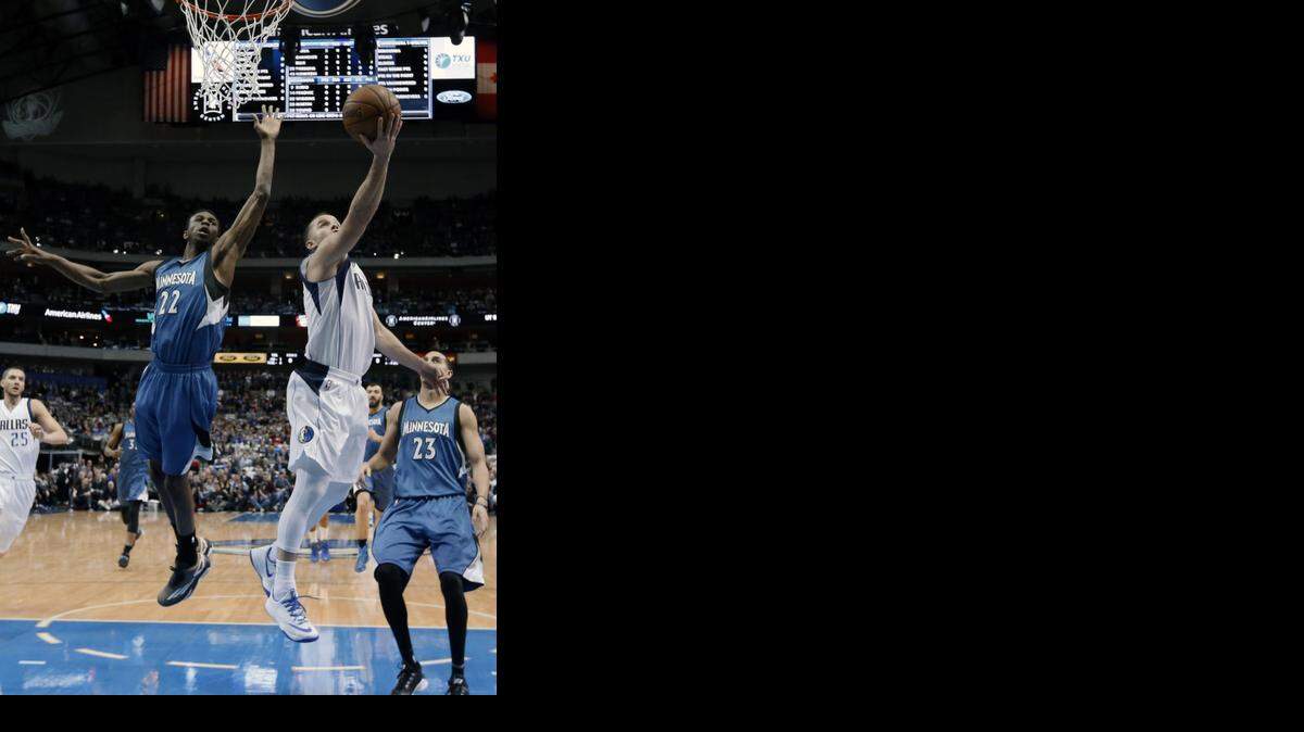 
Mavericks guard J.J. Barea had 10 points starting in place of Rajon Rondo.



