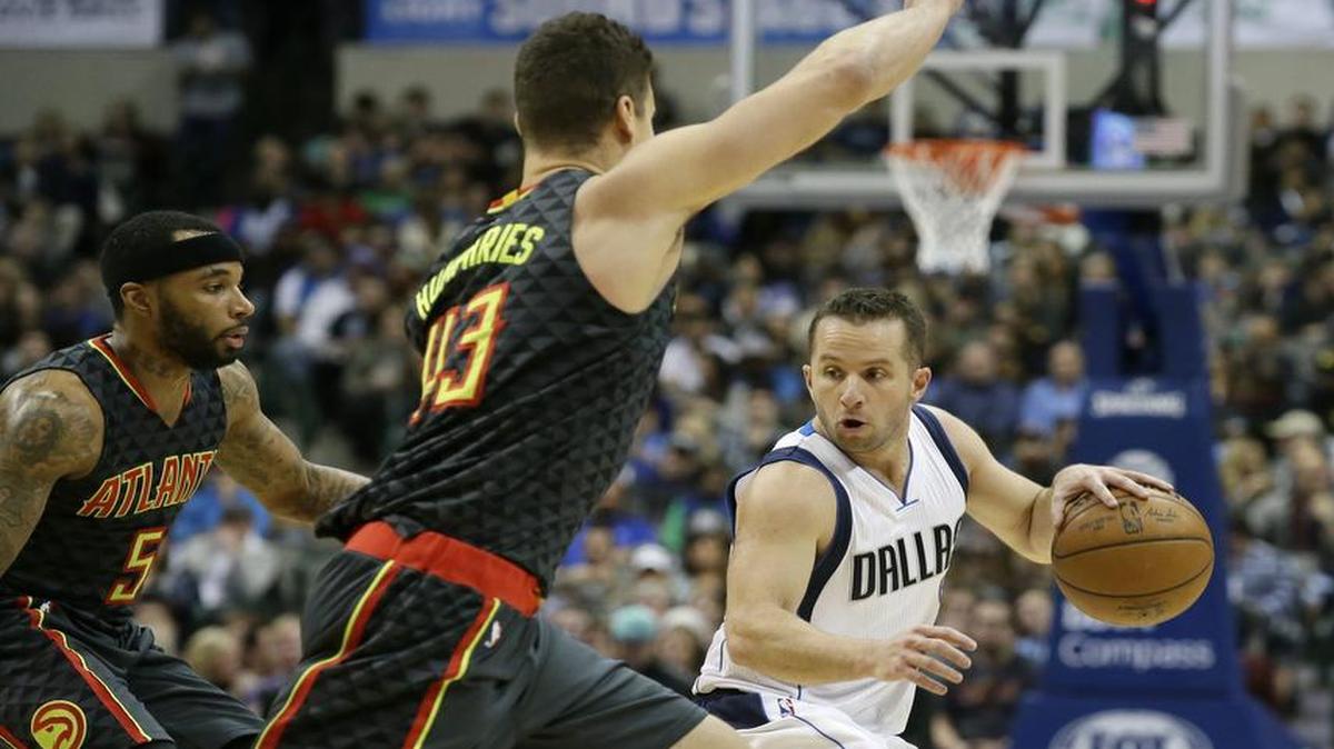 Mavericks point guard J.J. Barea, right, has missed the past 12 games with a left calf strain but hopes to return Feb. 24 at Minnesota.