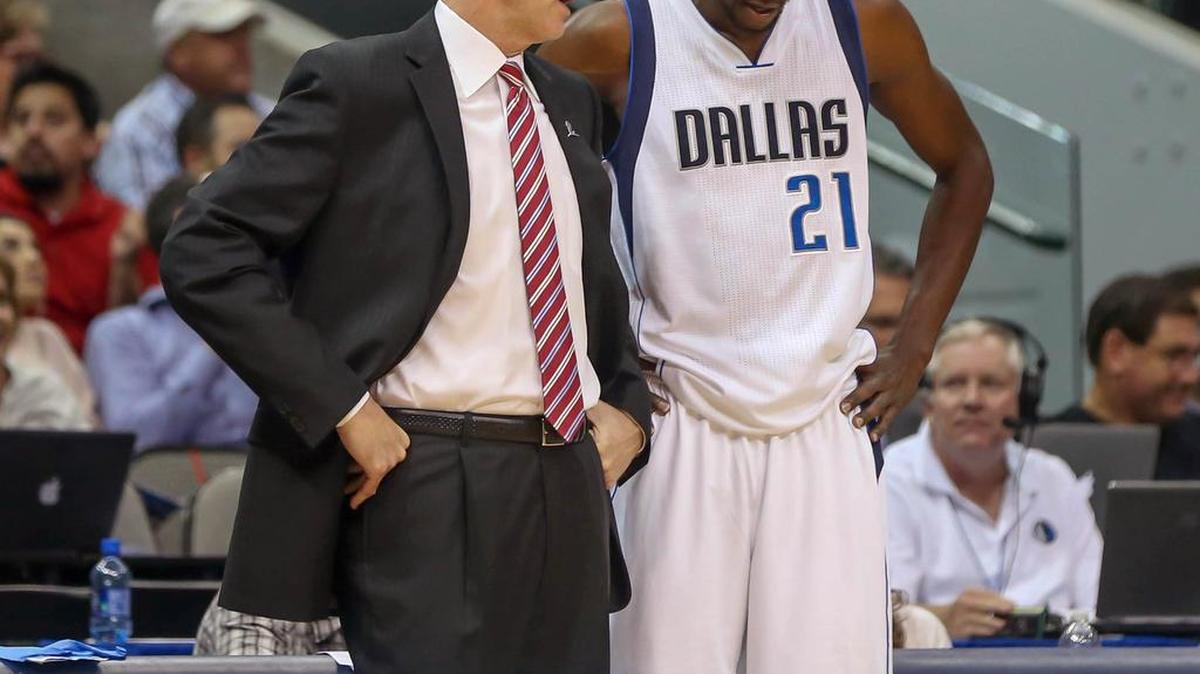 Dallas Mavericks forward Jeremy Evans had surgery to repair a torn labrum in his right shoulder and will miss the rest of the season.