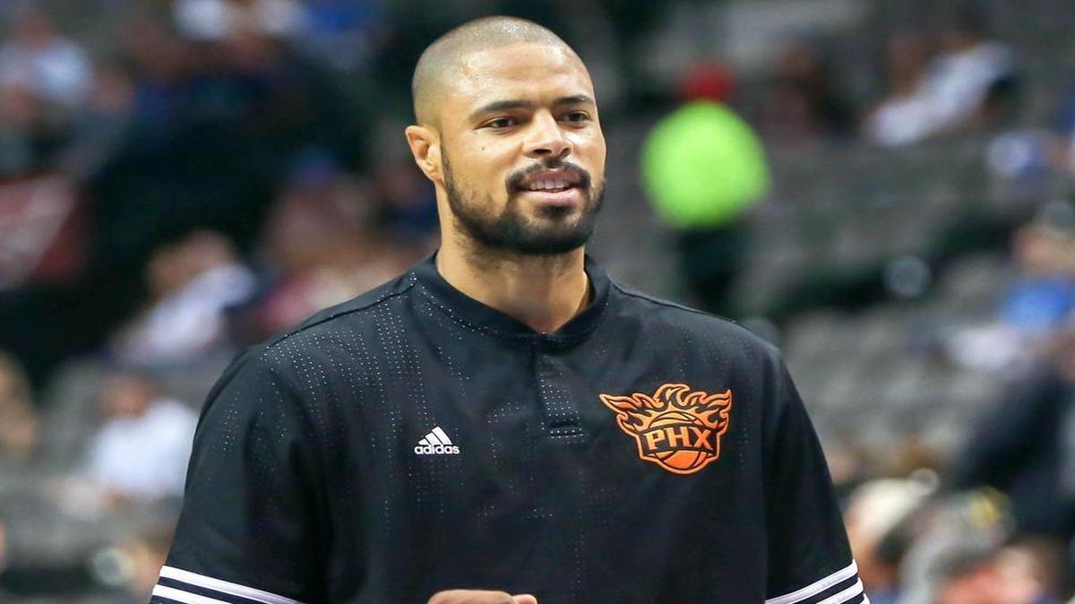 Former Mavericks center Tyson Chandler made his first visit back to Dallas since signing a free-agent contract with the Phoenix Suns in July.