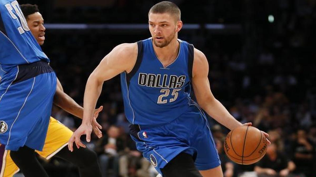 Mavericks forward Chandler Parsons is finally getting back up to speed after off-season hybrid microfracture surgery on his left knee, and he’s playing some of the best basketball he’s played with the Mavericks.