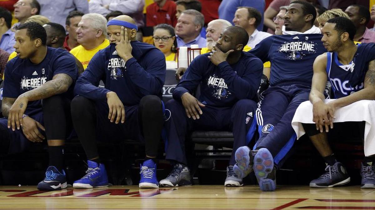 
The Dallas Mavericks might not have many familiar faces on the roster next season. Many of the players will be free agents this summer.
