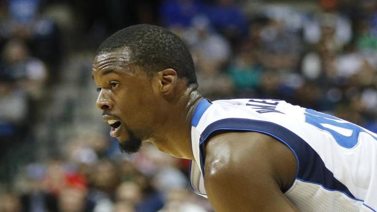 Dallas Mavericks forward Harrison Barnes had 31 points against Utah.