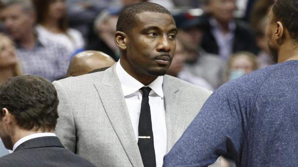 
Dallas Mavericks center Amar’e Stoudemire has been in street clothes for the first two games after being signed after his buyout from the Knicks. 
