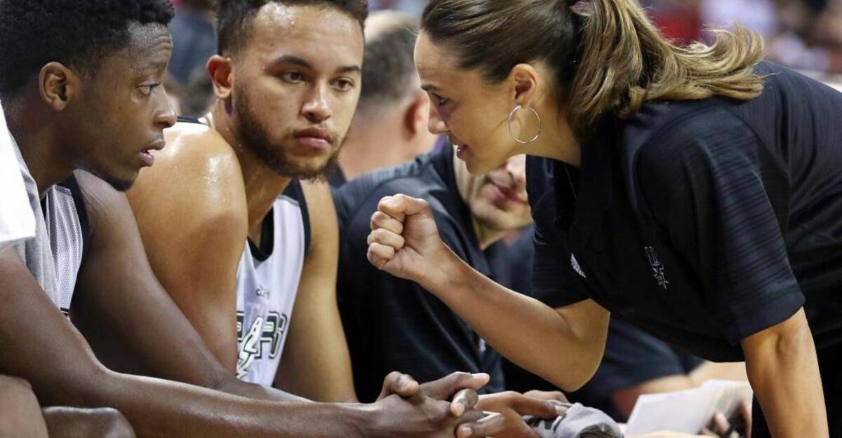 Becky Hammon drew the attention and admiration of many when she led the Spurs to the Las Vegas Summer League championship.