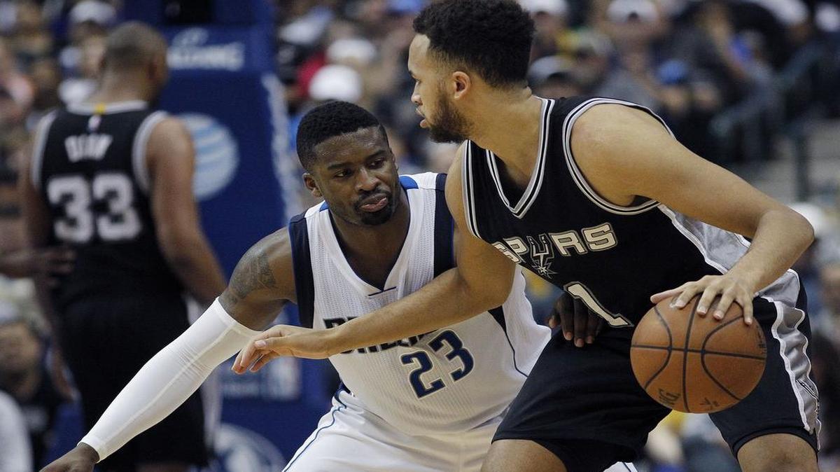 Dallas coach Rick Carlisle is looking for a little more defense from his team tonight against Charlotte. He’ll be able to lean on guard Wesley Matthews, who’ll be back in the lineup.