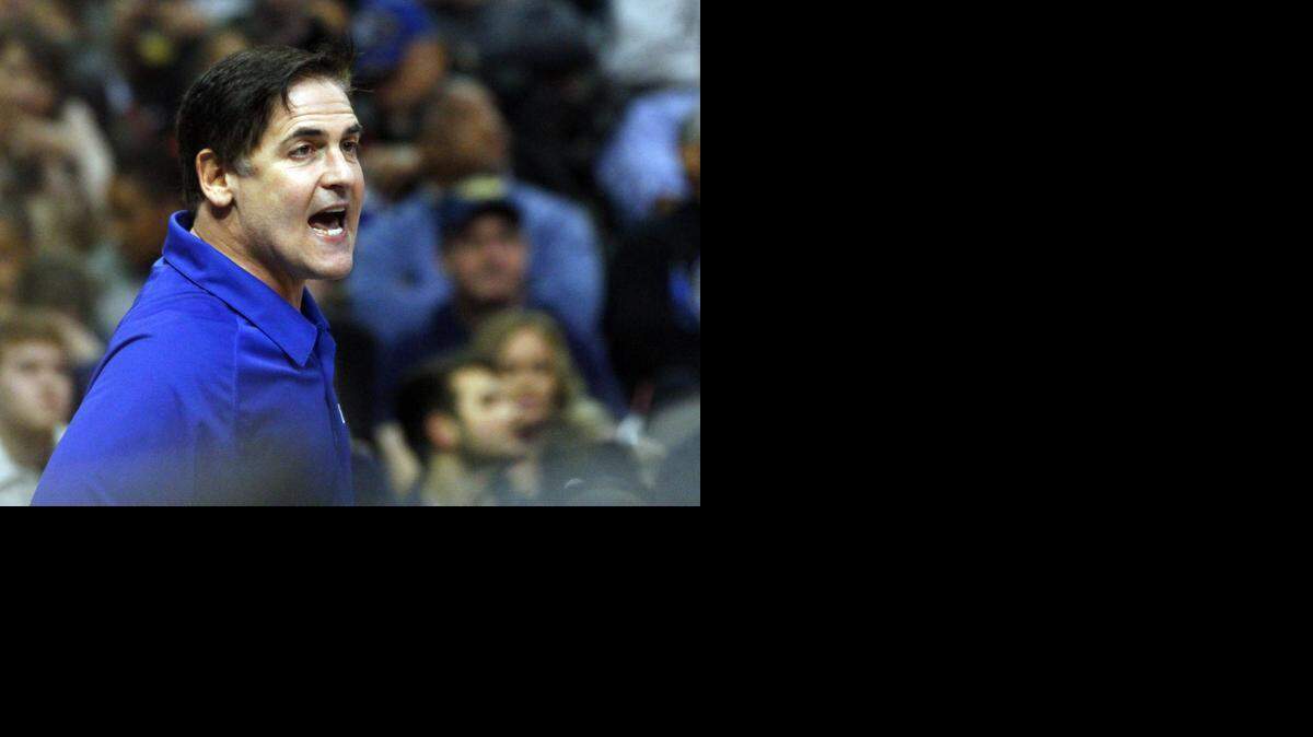 
Dallas Cowboys owner Mark Cuban criticizes the NBA on Twitter.
